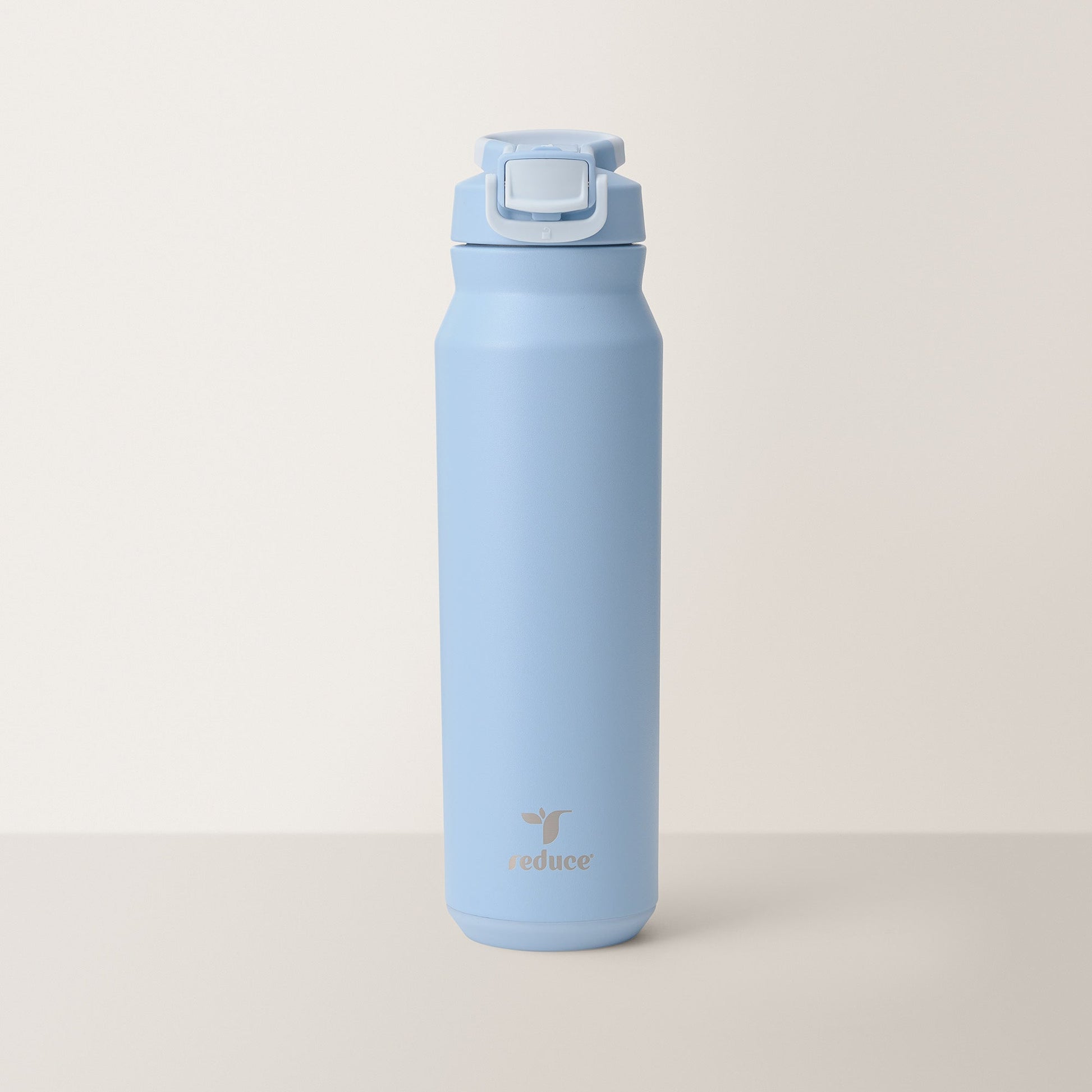 hydrate-pro-32oz-y3 HydratePro_32oz_Glacier-1_11f6f49d-b0c4-4440-8572-23bbb07fa7af.jpg